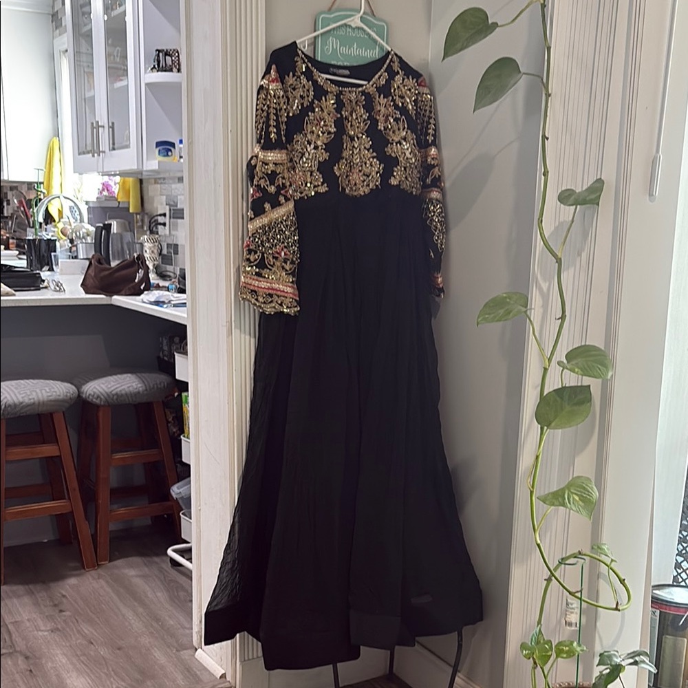 Stitches Gold and Black Cocktail Gown with Crew Neck